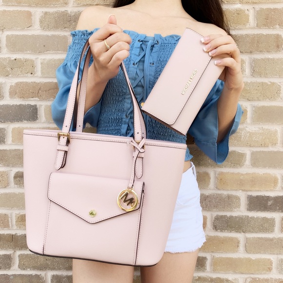 Michael Kors Handbags - ‼️SALE‼️Michael Kors Tote Wallet Bundle Pink
